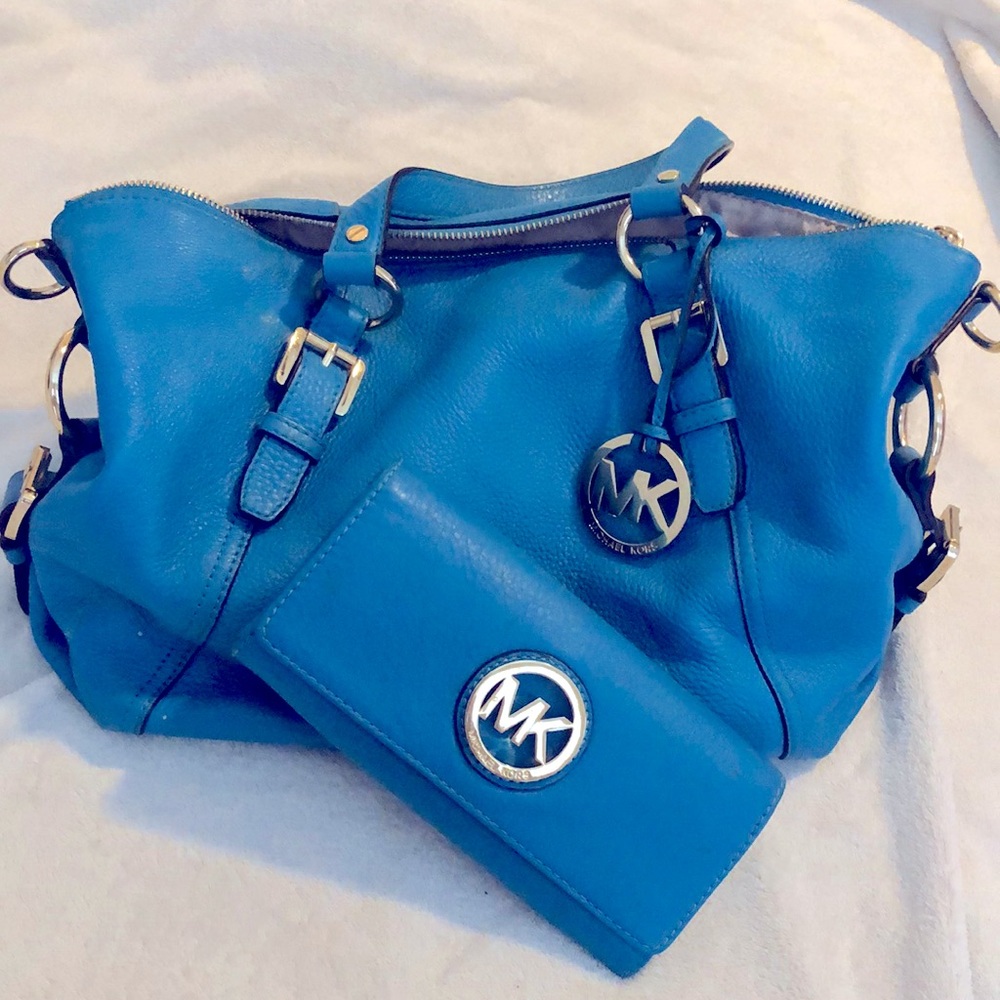 Michael Kors MK Teal Shoulder Bag w/ Wallet